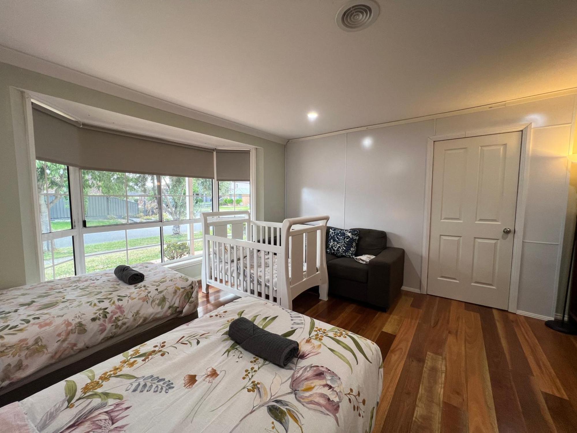 Spacious 6 Bedroom Holiday Home 15 Min Away From Melbourne Airport Sydenham Exteriör bild