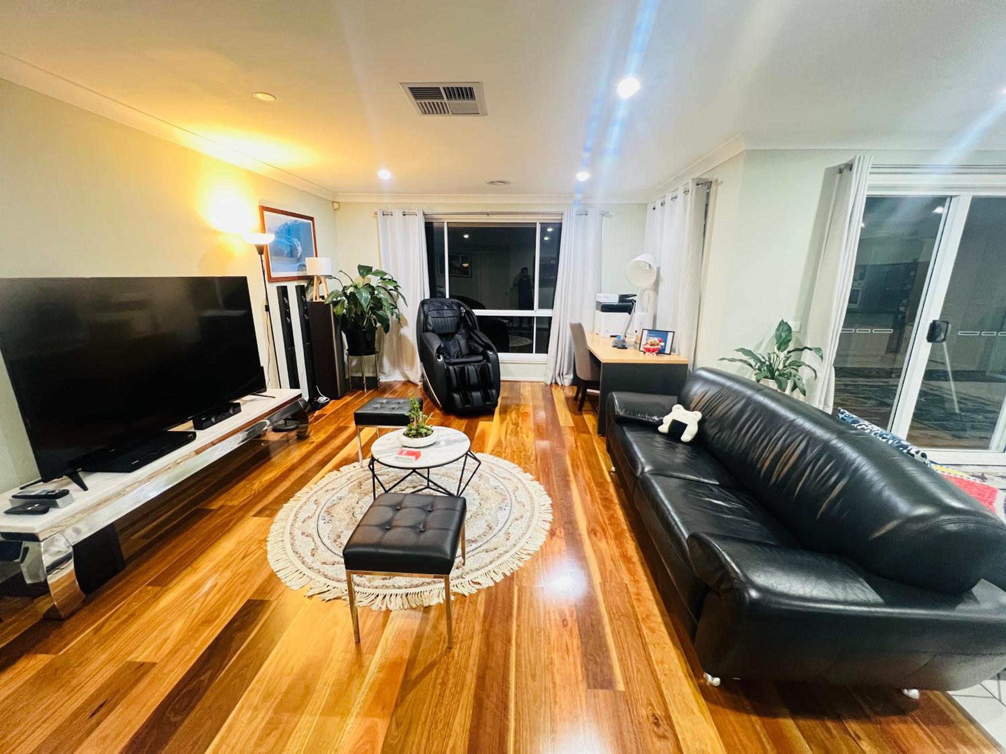 Spacious 6 Bedroom Holiday Home 15 Min Away From Melbourne Airport Sydenham Exteriör bild