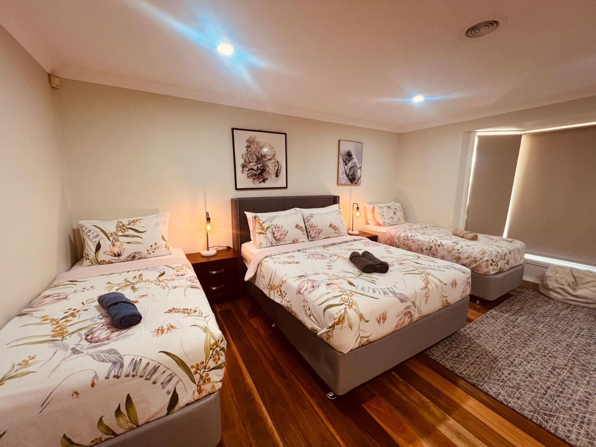 Spacious 6 Bedroom Holiday Home 15 Min Away From Melbourne Airport Sydenham Exteriör bild