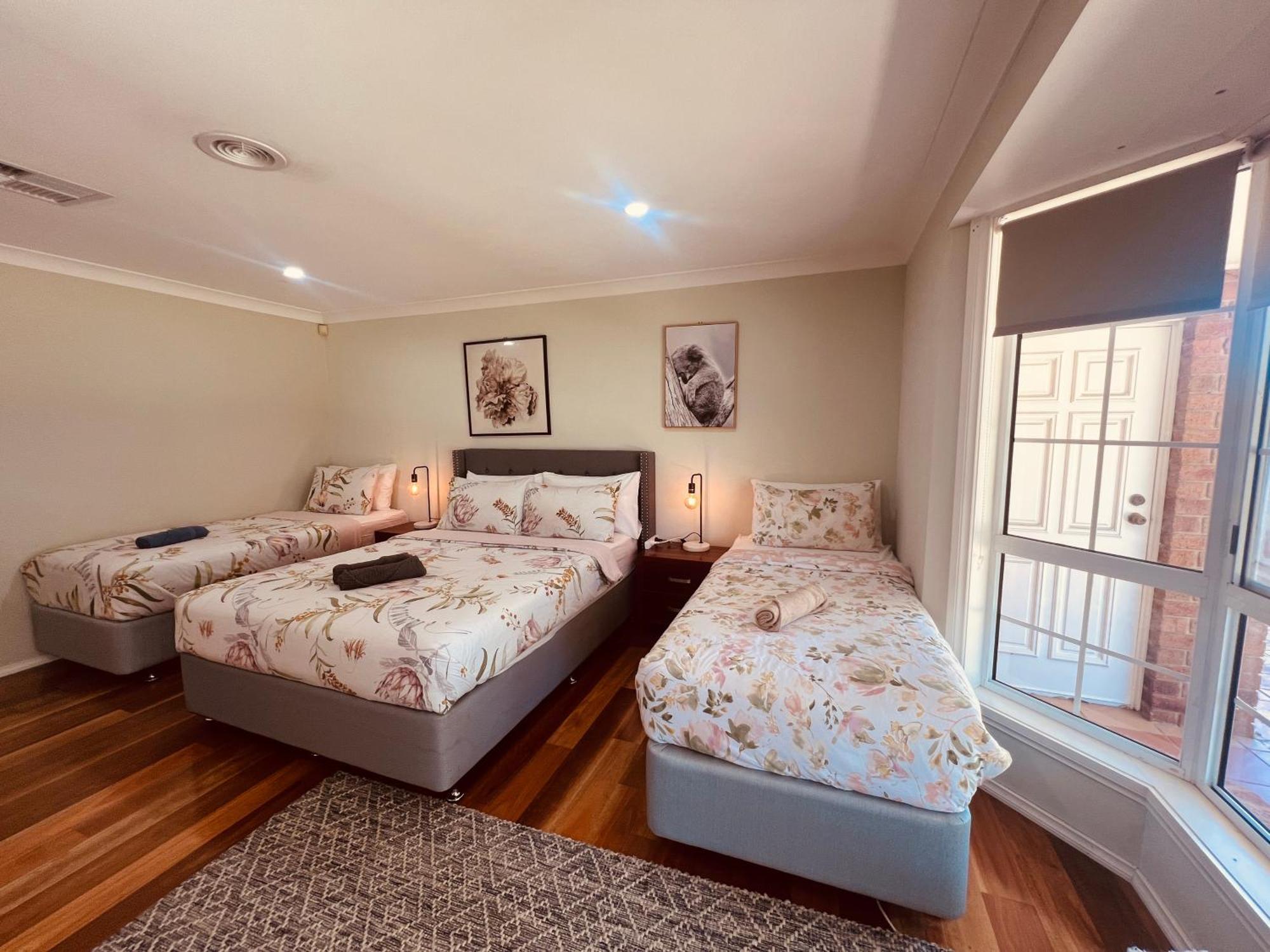 Spacious 6 Bedroom Holiday Home 15 Min Away From Melbourne Airport Sydenham Exteriör bild